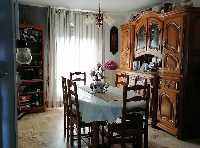 Casa de Férias Maison Proche Circuit 24h Du Mans *